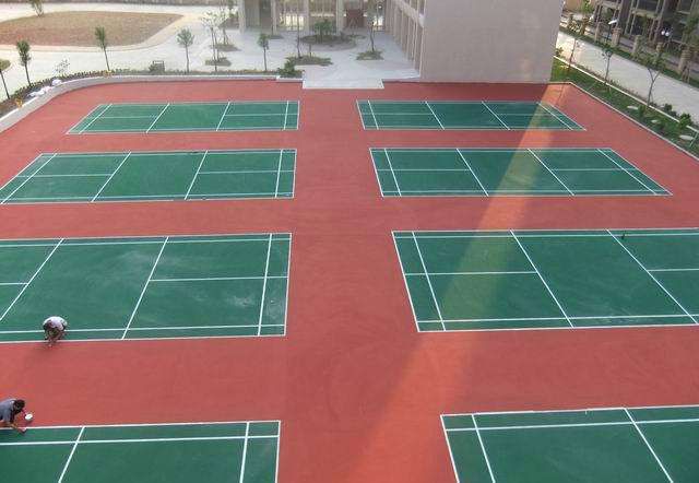 矽PU球場、塑膠顆粒跑道